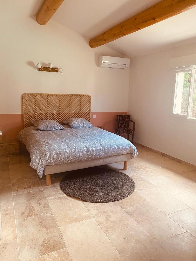 La Maison D A Cote 8 A 10 Personnes Карпентра Екстериор снимка