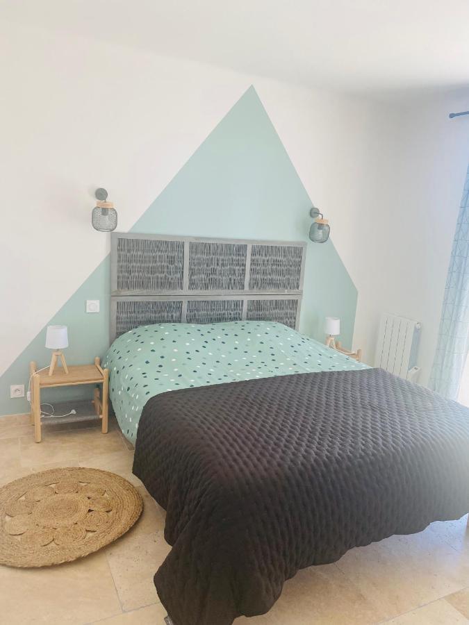La Maison D A Cote 8 A 10 Personnes Карпентра Екстериор снимка